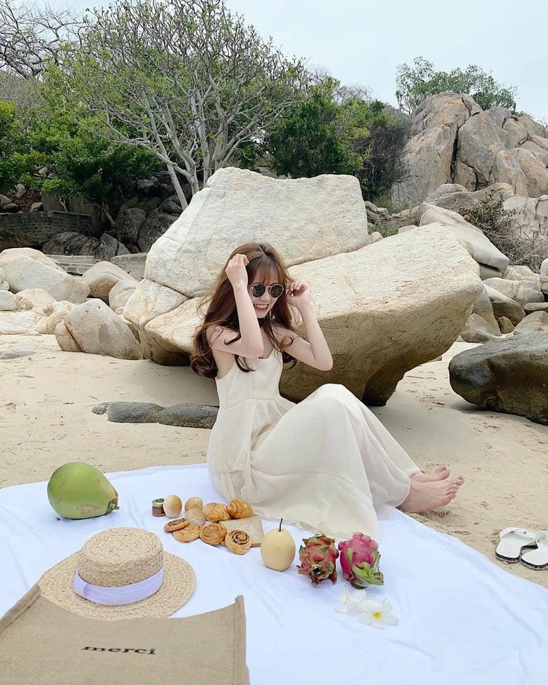 Vẻ đẹp Bãi Kinh cảnh hoang sơ cuốn hút mọi người