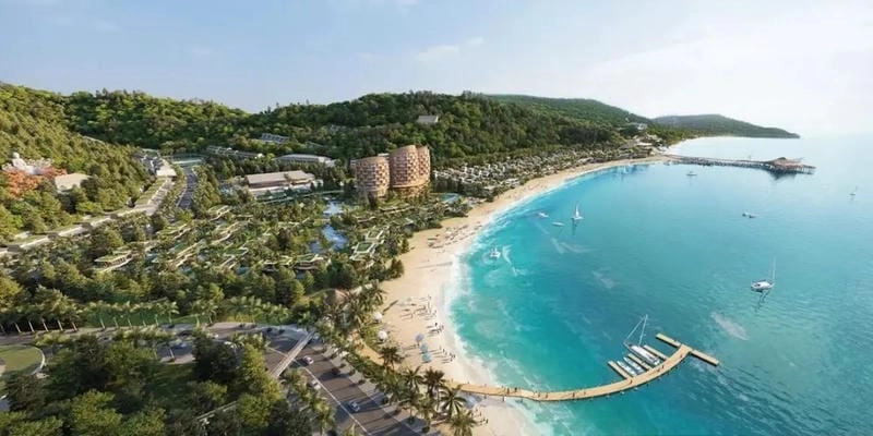 Đắm mình trong làn Bãi Lữ biển xanh mát lạnh