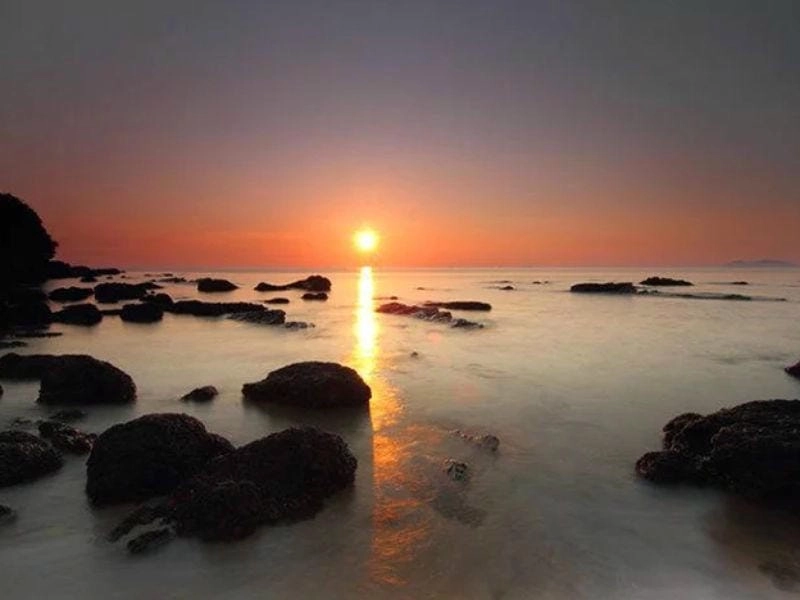 Khung cảnh Bãi Rạng hoàng hôn thật bình yên