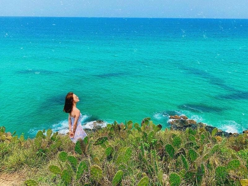 Đắm mình trong làn Bãi Xép biển xanh mát lạnh