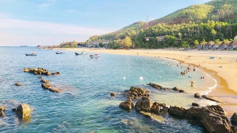 Tận hưởng cảm giác Bãi Xép tắm biển sảng khoái