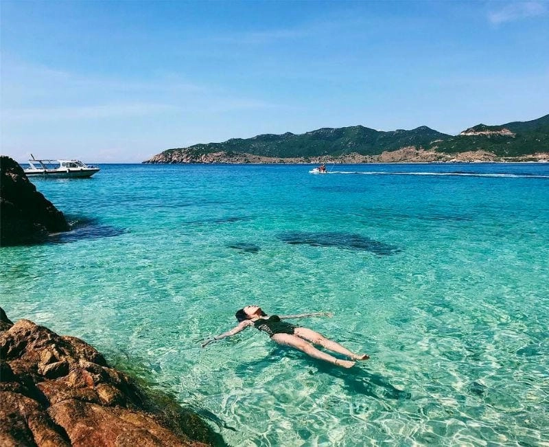 Dạo bước trên Bình Hưng cát trắng mịn màng