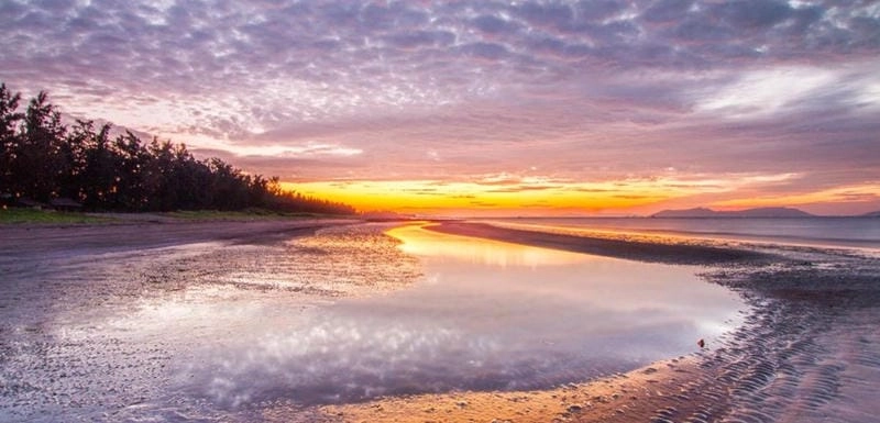 Đắm mình trong làn Cần Giờ biển xanh mát lạnh