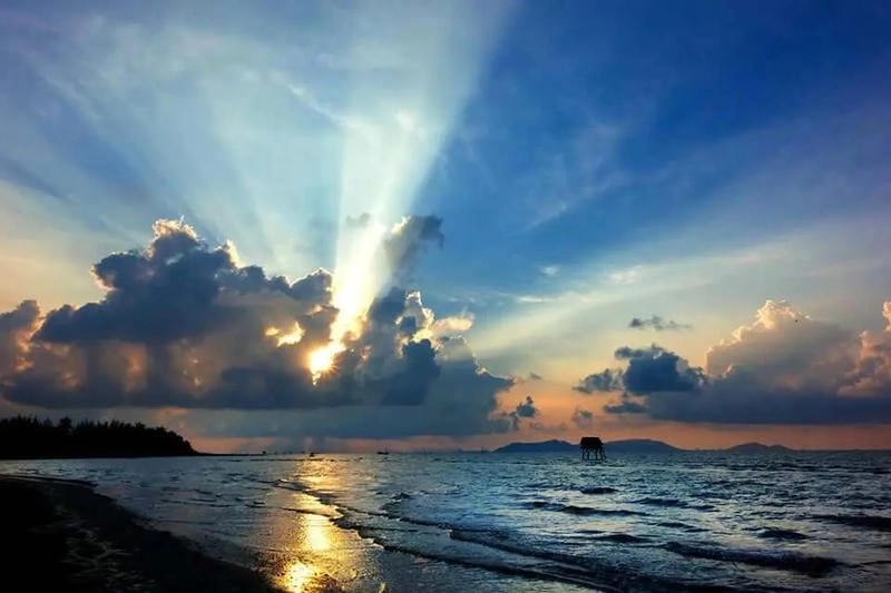 Cần Giờ nước trong veo thu hút ánh nhìn