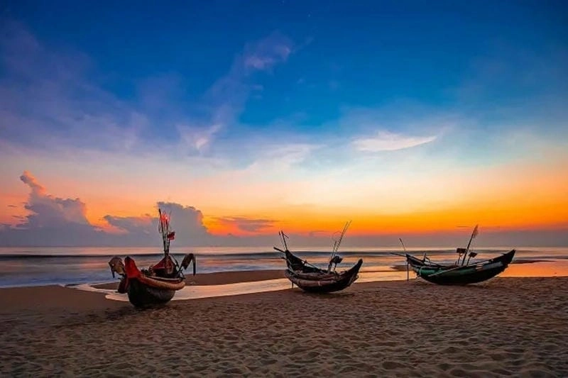Khám phá những hoạt động hấp dẫn tại bãi biển Cảnh Dương