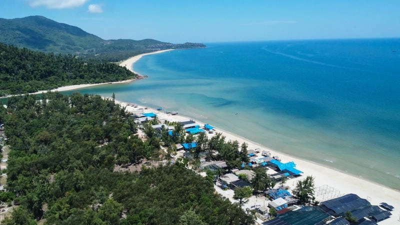 Cảnh Dương nước trong veo thu hút ánh nhìn