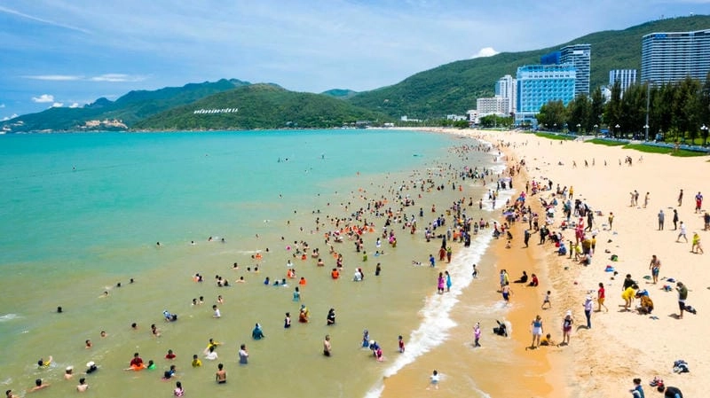 Vẻ đẹp biển Cát Tiến Bình Định