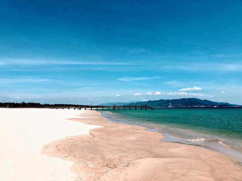 Nghỉ dưỡng tại resort biển Cát Tiến