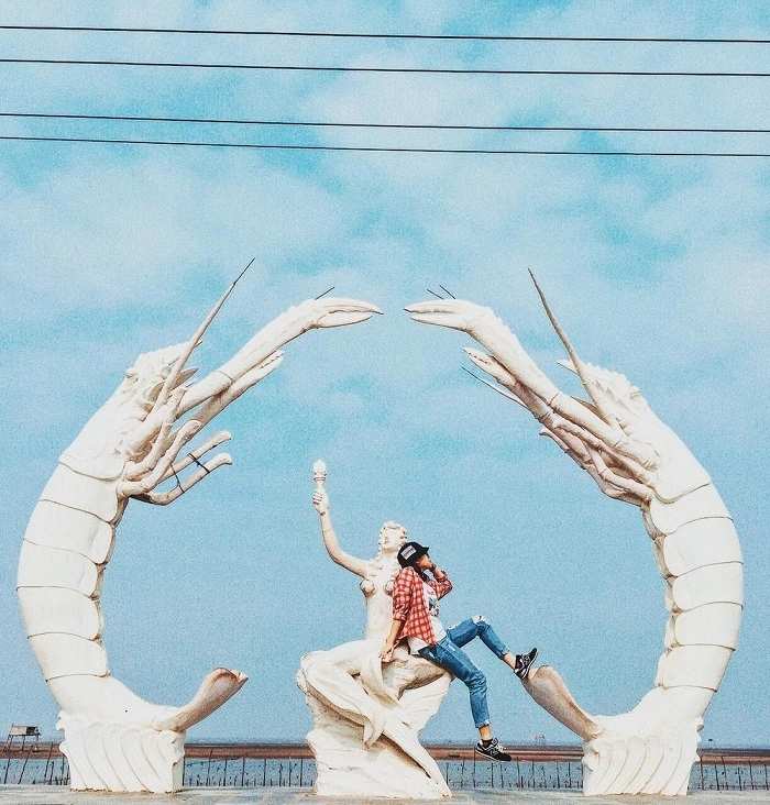 Tìm hiểu giới thiệu sơ lược về bãi biển Cồn Đen