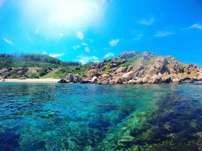 Khám phá những hoạt động hấp dẫn tại bãi biển Cù Lao Xanh