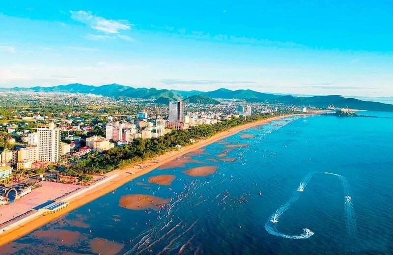 Tìm hiểu xem bãi biển Cửa Lò ở đâu nha