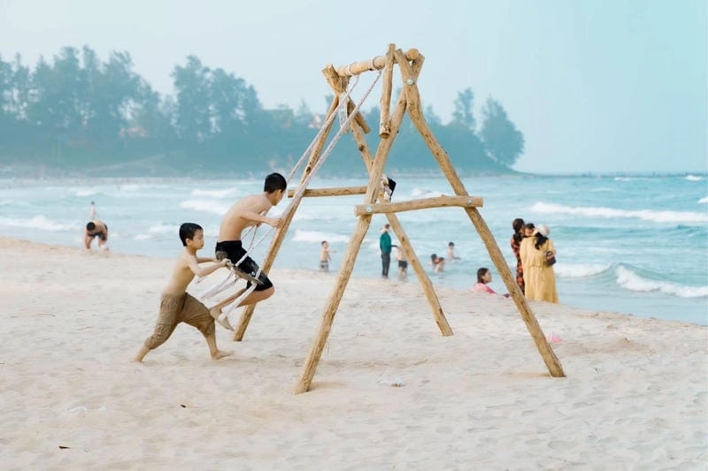 Check-in tại bãi biển Cửa Tùng Quảng Trị