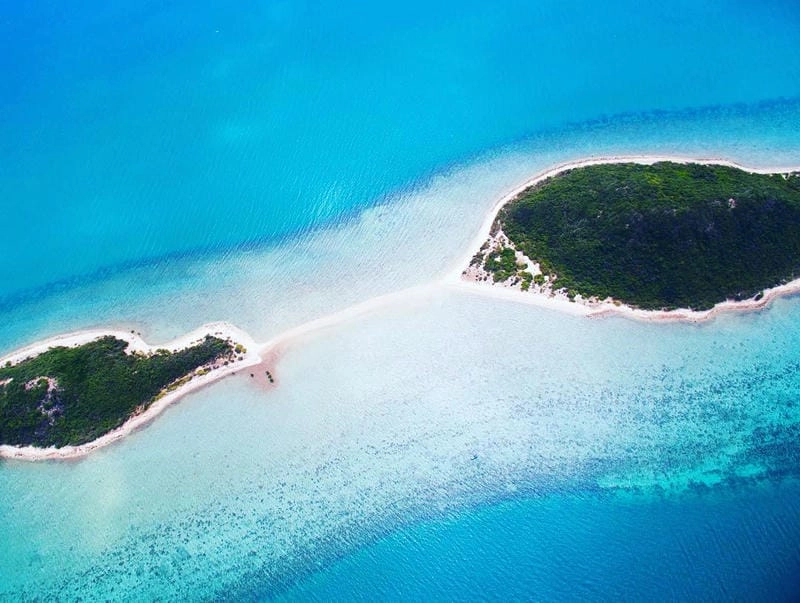 Điệp Sơn nước trong veo thu hút ánh nhìn