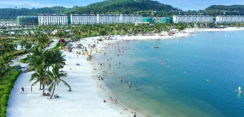 Đồ Sơn nước trong veo thu hút lòng người