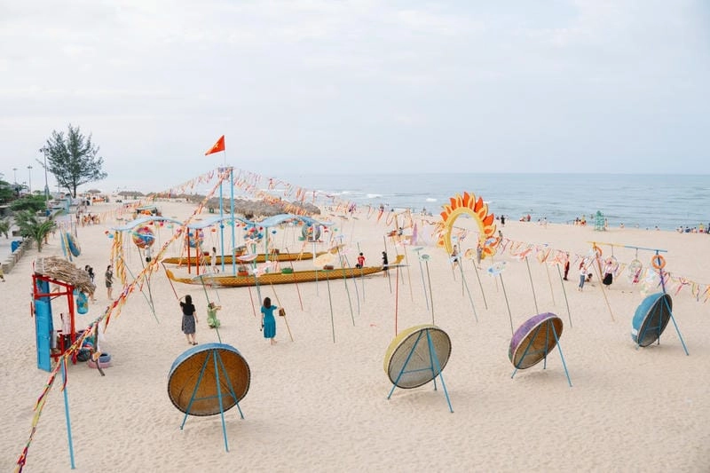 Khám phá Bãi biển Đồng Hới Quảng Bình