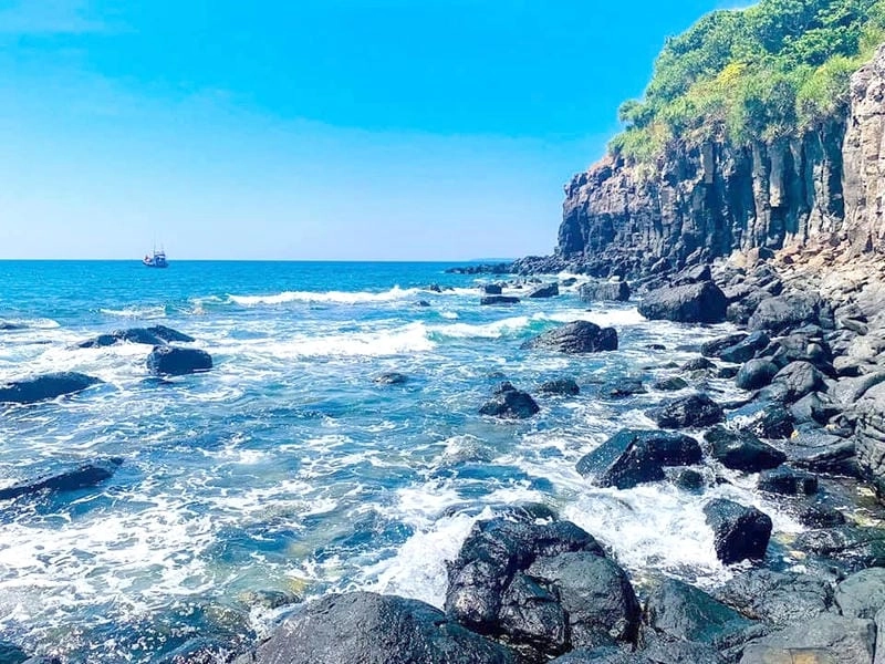 Đón Gành Yến bình minh lãng mạn trên biển