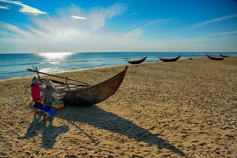 Trải nghiệm tắm biển Hạ Thanh