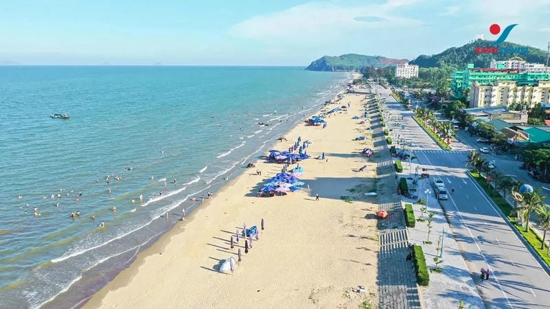 Bãi biển Hải Hòa có đẹp không