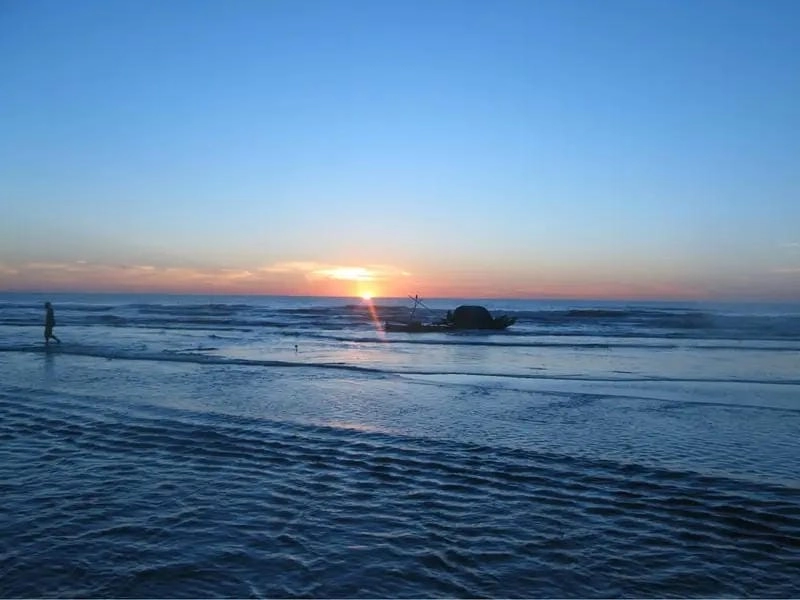 Hướng dẫn du lịch bãi biển Hải Hòa