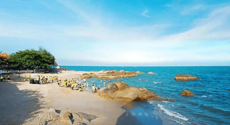 Hải Minh nước trong veo thu hút ánh nhìn