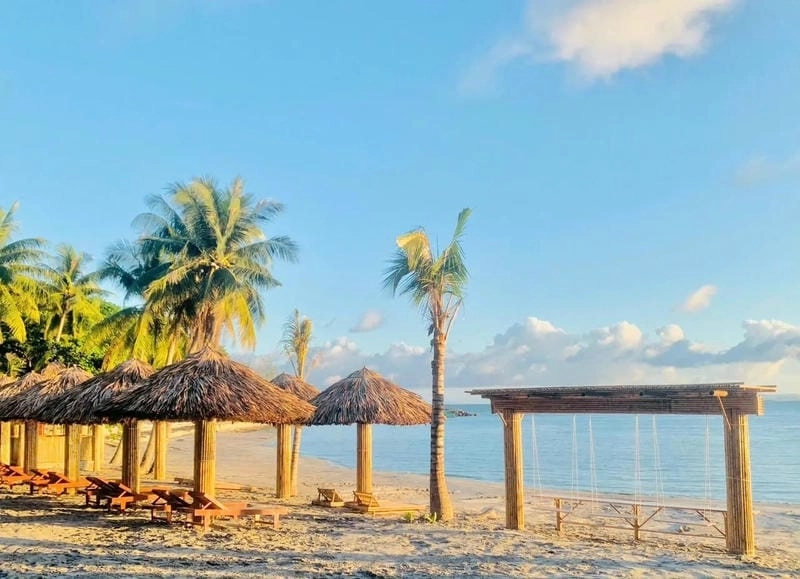 Khám phá vẻ đẹp Hải Tặc đảo hoang