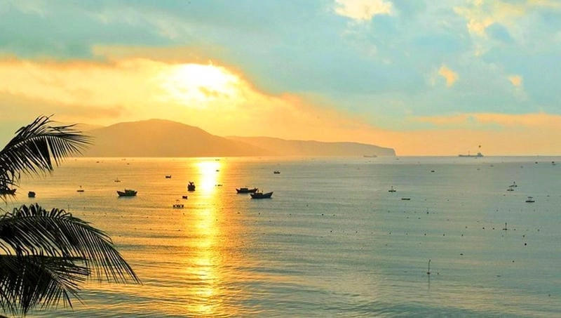 Đắm mình trong làn Hải Tặc biển xanh mát lạnh