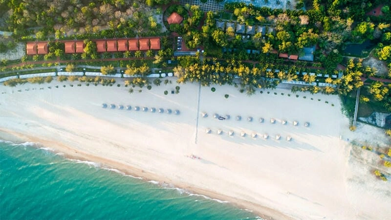 Khám phá bãi biển Hồ Tràm đẹp