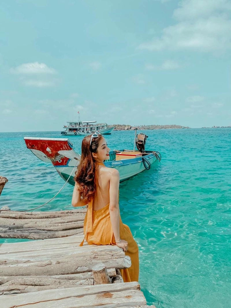 Khám phá Hòn Móng Tay lặn san hô dưới đáy biển