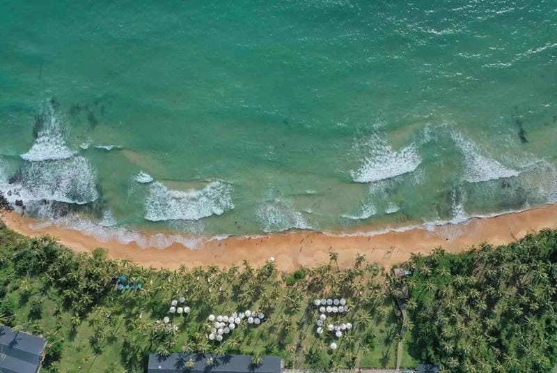 Vui chơi trên Hòn Thơm bãi cát dài bất tận