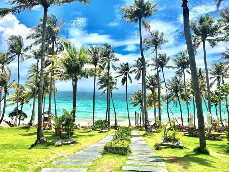 Khám phá những hoạt động hấp dẫn tại bãi biển Hòn Thơm