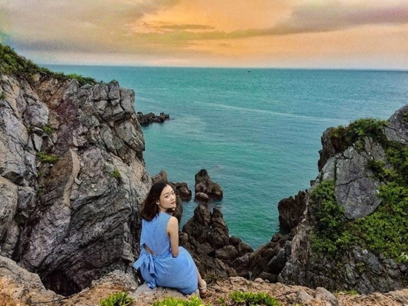 Khung cảnh Minh Châu hoàng hôn thật bình yên