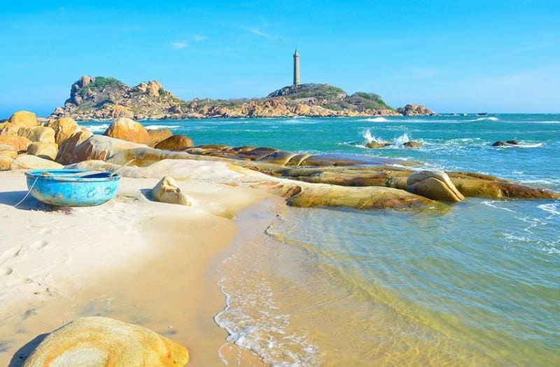 Tận hưởng cảm giác Mũi Né tắm biển sảng khoái