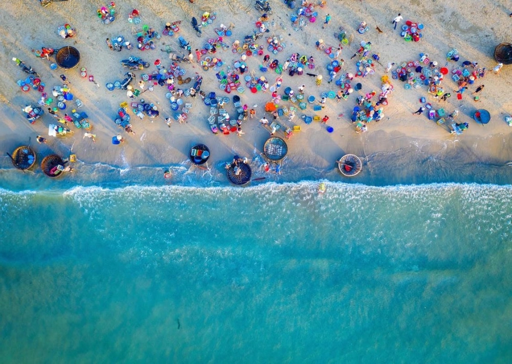 Tìm hiểu xem bãi biển Mỹ Khê ở đâu nha