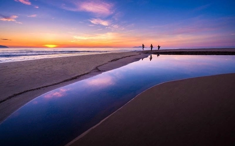 Ngắm toàn cảnh Mỹ Khê từ trên cao