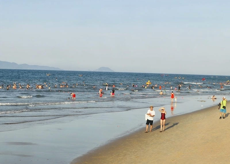 Chiêm ngưỡng cảnh đẹp Bãi Nguyễn Tất Thành