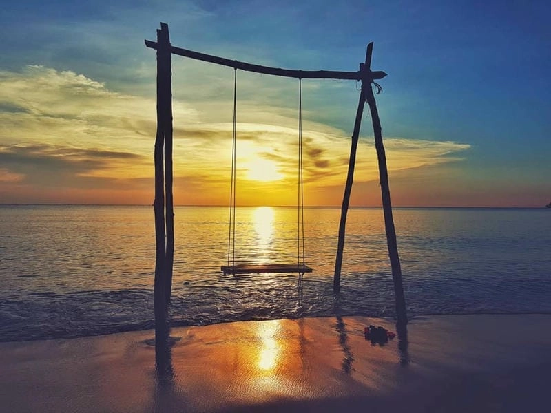 Khung cảnh Ông Lang hoàng hôn thật bình yên