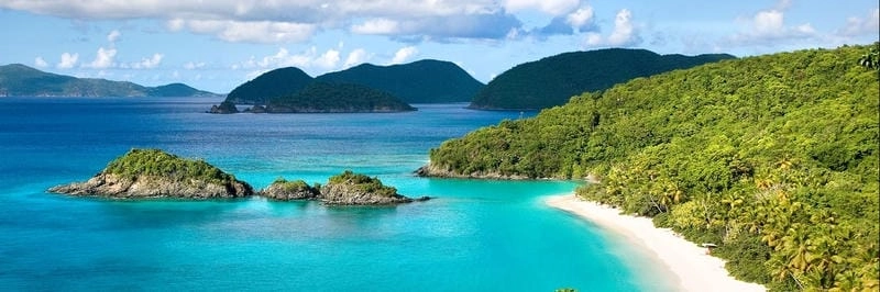 Khám phá trải nghiệm thú vị tại bãi biển Quan Lạn.