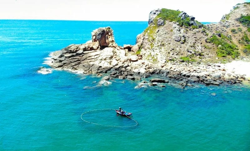 Tìm hiểu giới thiệu sơ lược về bãi biển Sa Huỳnh