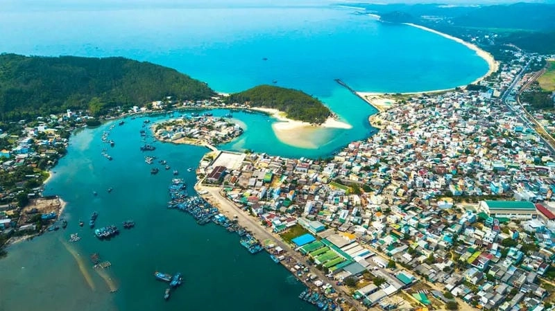 Chiêm ngưỡng hình ảnh biển Sa Huỳnh tuyệt đẹp