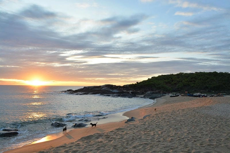 Khung cảnh Sa Huỳnh hoàng hôn thật bình yên