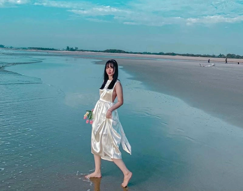 Tận hưởng cảm giác Suối Ồ tắm biển sảng khoái