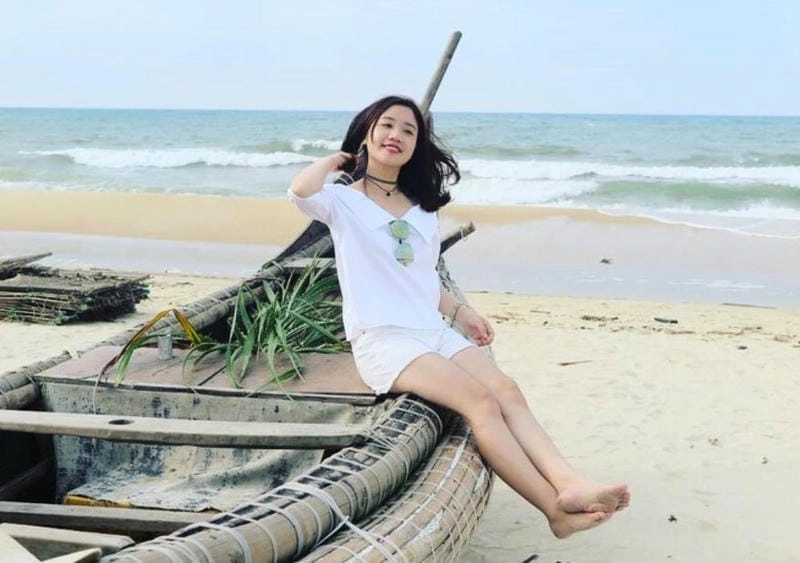 Bờ Thuận An bãi ngang tạo nên khung cảnh độc đáo