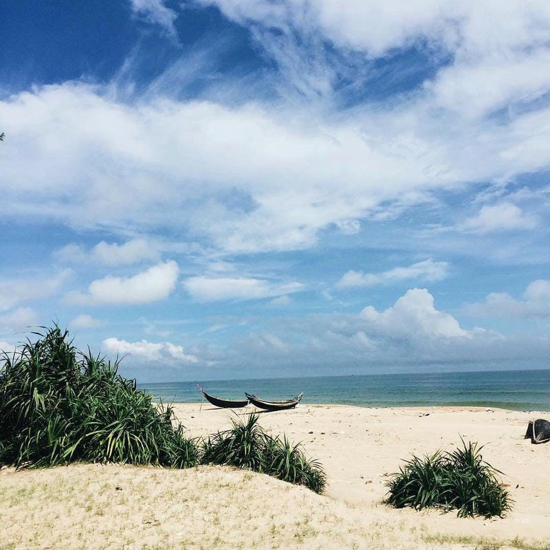 Lắng nghe Thuận An sóng biển rì rào êm tai