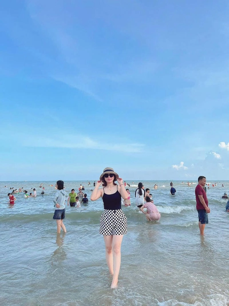 Vẻ đẹp Thủy Tiên cảnh hoang sơ cuốn hút mọi người