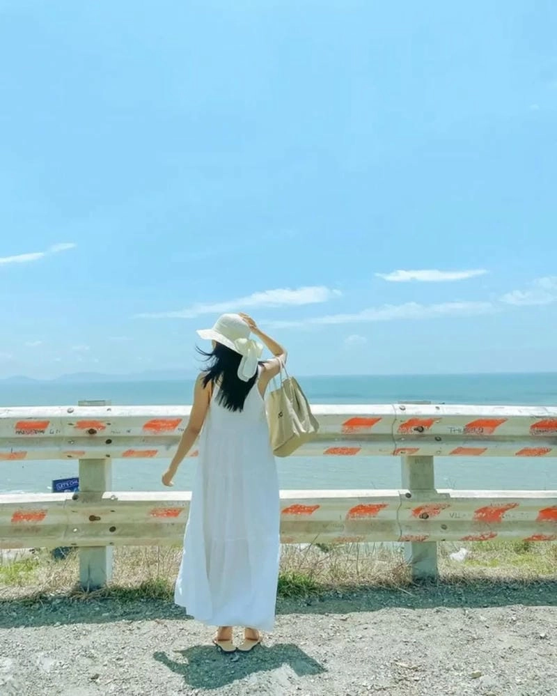 Lắng nghe Thủy Tiên sóng biển rì rào êm tai