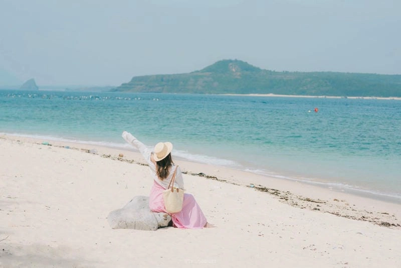 Vẻ đẹp bãi biển Xuân Hải Phú Yên