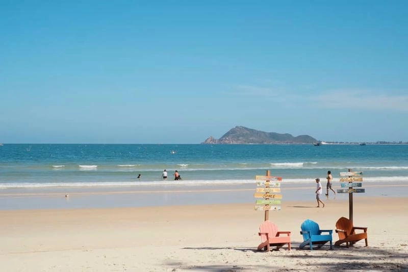 Gợi ý khách sạn biển Vịnh Hòa