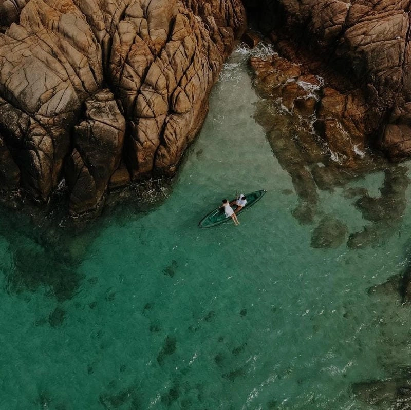 Khám phá Vĩnh Hy lặn san hô dưới đáy biển