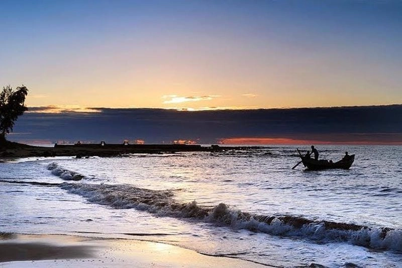 Đón Vĩnh Thái bình minh lãng mạn trên biển