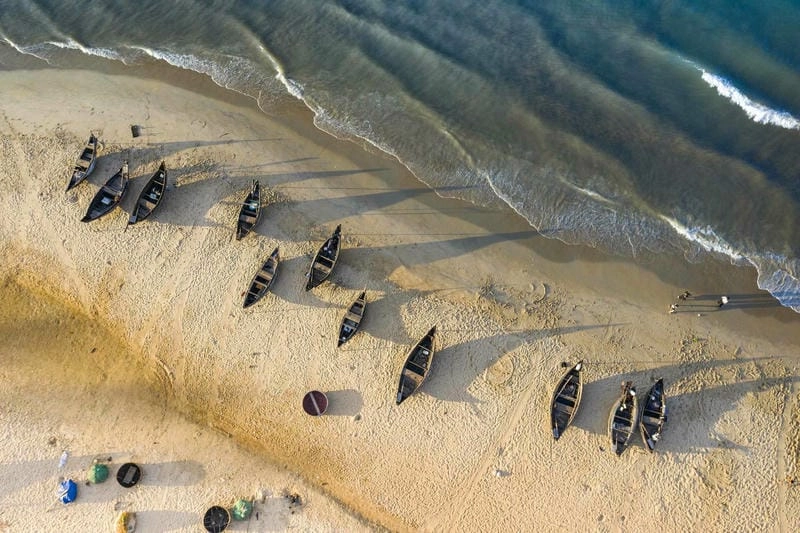 Cùng nhau khám phá những hoạt động hấp dẫn tại bãi biển Vinh Thanh